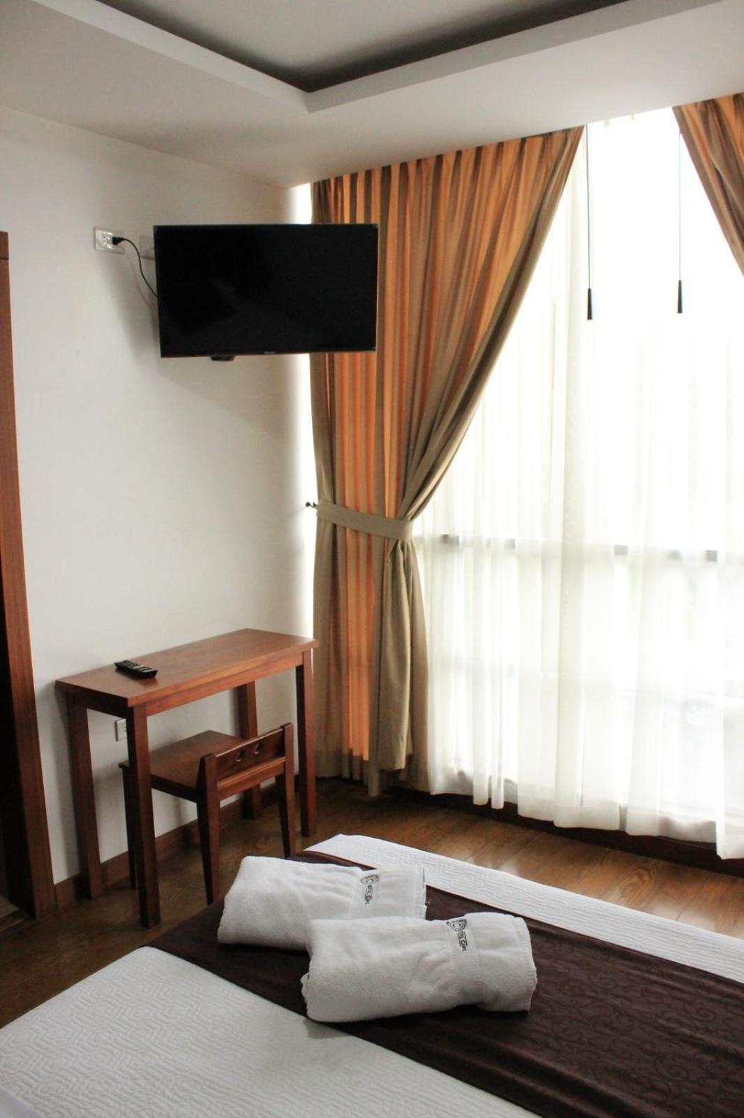 Hostal Camil Loja Quarto foto